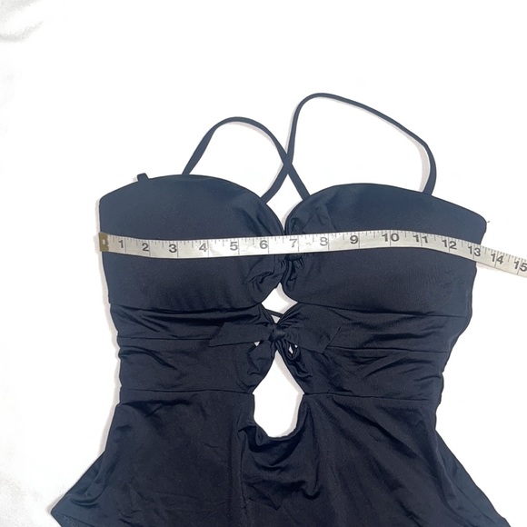 NWOT Becca Cutout X-Back One Piece
Swimsuit Sz LARGE - Picture 8 of 12